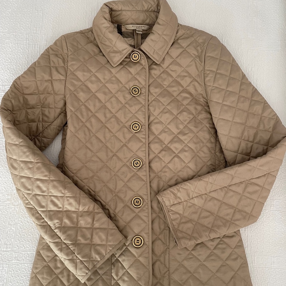 Burberry Quilted jacket